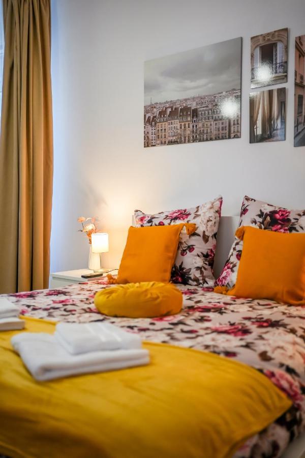 Ultracentral Golden Gatehouse 3 Bdrm Bukareszt Zewnętrze zdjęcie