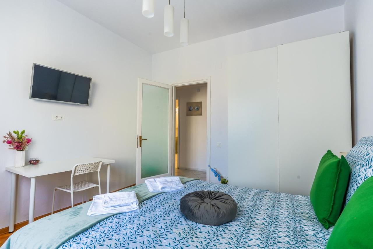 Ultracentral Golden Gatehouse 3 Bdrm Bukareszt Zewnętrze zdjęcie