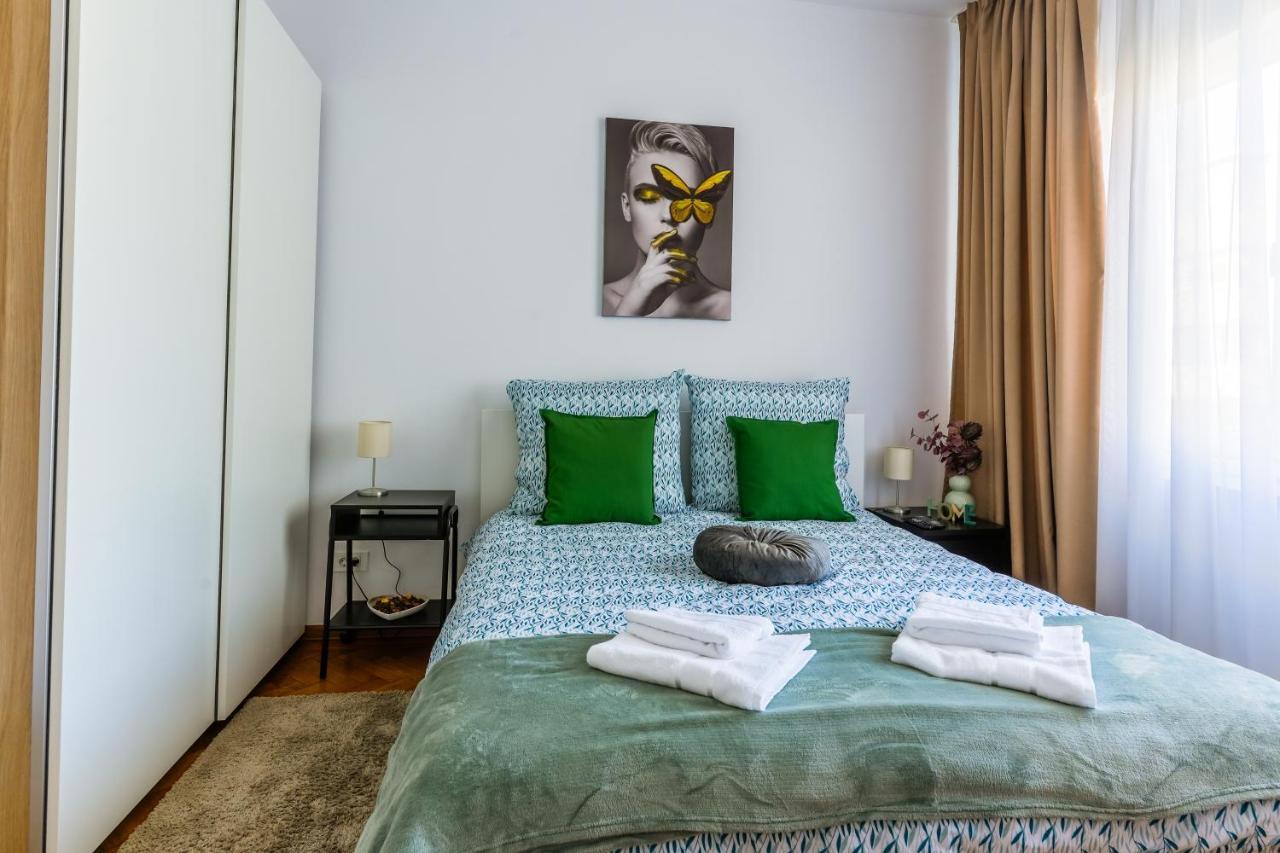 Ultracentral Golden Gatehouse 3 Bdrm Bukareszt Zewnętrze zdjęcie
