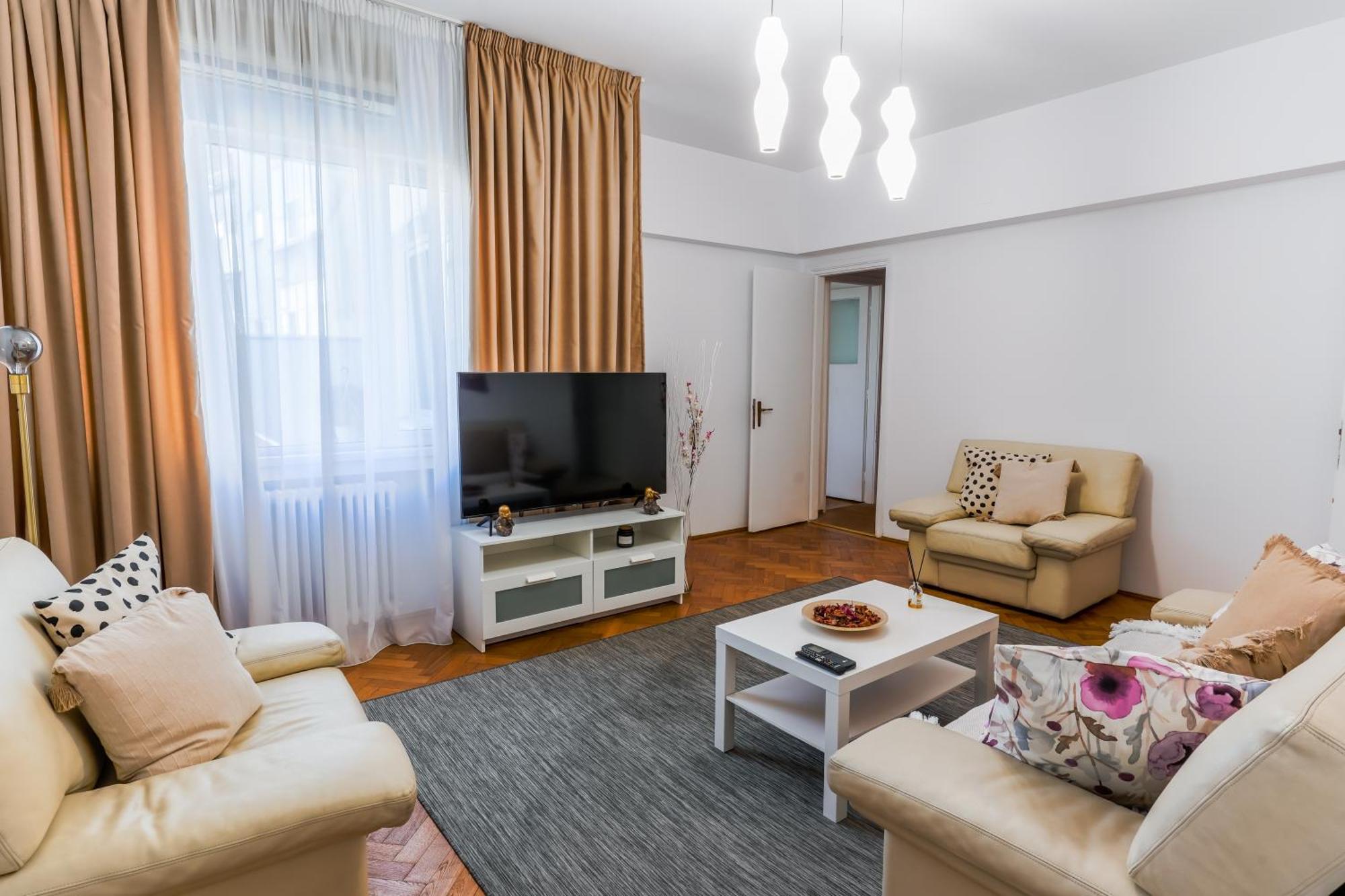 Ultracentral Golden Gatehouse 3 Bdrm Bukareszt Zewnętrze zdjęcie