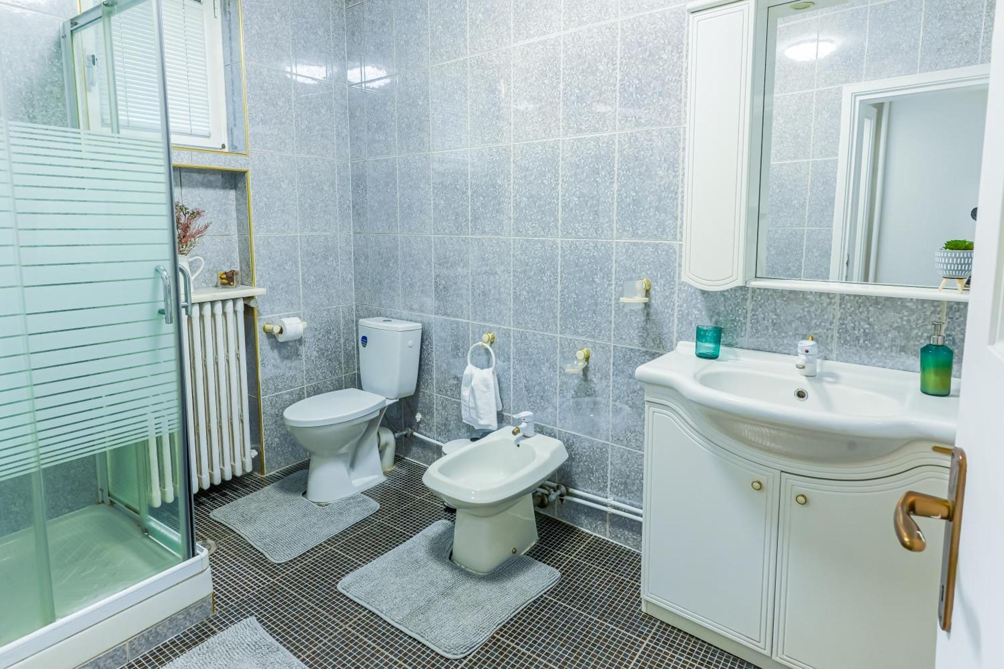 Ultracentral Golden Gatehouse 3 Bdrm Bukareszt Zewnętrze zdjęcie